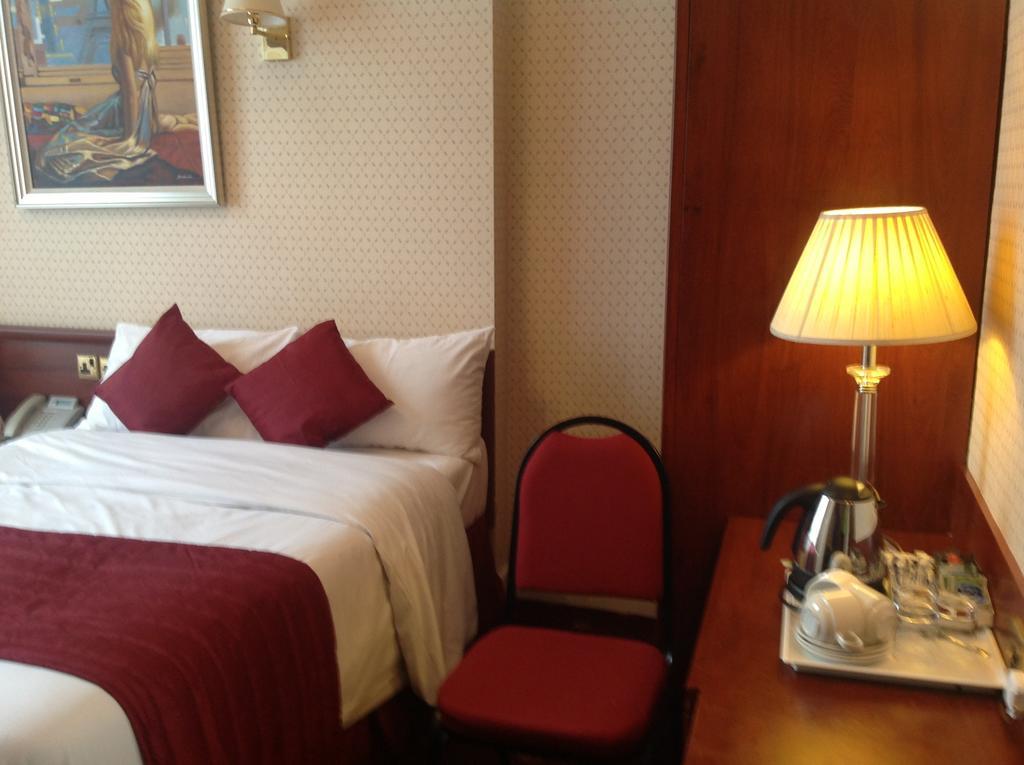 Avon Hotel London Exterior photo